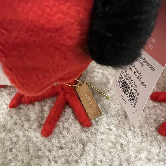 2 Target Spritz Feathery Friends 2024 Valentine’s Day Birds Queenie Kingsley NWT - Picture 5 of 5